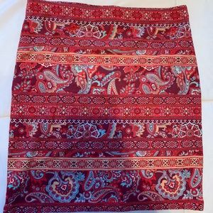 Red pattern mini skirt